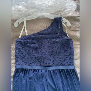 David’s bridal bridesmaid dress. NWT Size 10. Navy (Marine)